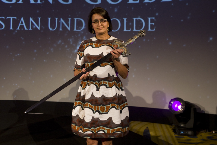 Wasfi Kani accepts for Wolfgang Goebbel - Tristan und Isolde